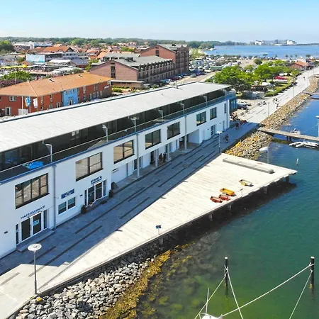 Captain'S Home Heiligenhafen Eksteriør billede
